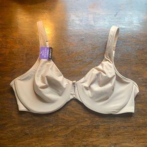 Bali Silky Smooth Underwire Bra 36D NWT